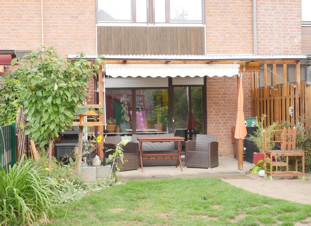 Hausansicht vom Garten